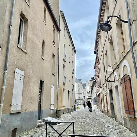 Le Cosy, Centre דירה